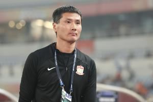 邵佳一：亚泰现在的排名不能体现他们实力 戴维森停赛会受影响图片