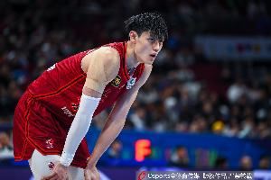 ：曾凡博冲击NBA一事暂无确定消息 他仍在寻找NBA发展机会